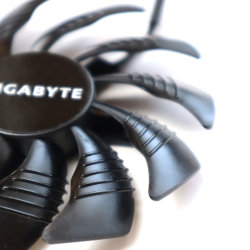 Gigabyte 88 мм для 2х вентиляторных видеокарт